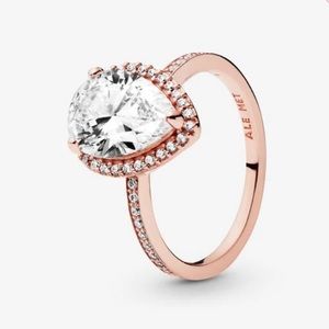 Pandora Sparking Teardrop Halo Ring